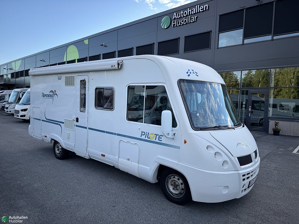 Pilote É G710FG