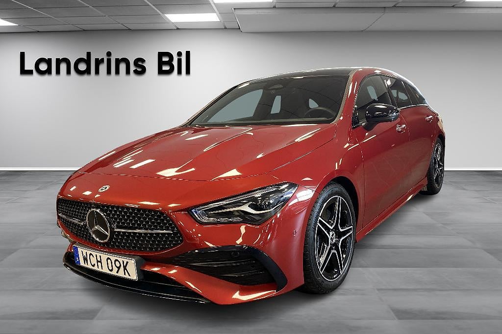 Mercedes-Benz CLA 200 Shooting Brake / AMG Line Premium / Pano