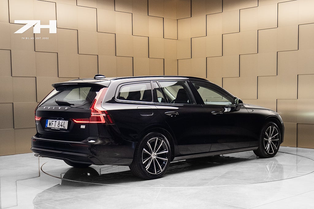 Volvo V60 Recharge T6 AWD Plus Dark Kamera Drag Adap.Farthållare