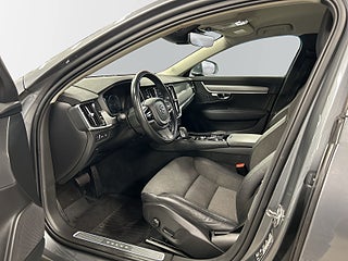 Volvo V90 Recharge T8 AWD Geartronic Drag/Psens/S&V-Däck