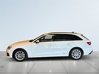 Audi A4 Avant 40 quattro S&V-däck/Drag/Navi/D-värm/Psens/MOMS – bild 4