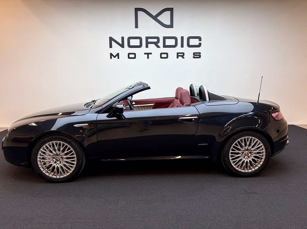 Alfa Romeo Spider 3.2 JTS V6 24V Q4 Manuell, 260hk