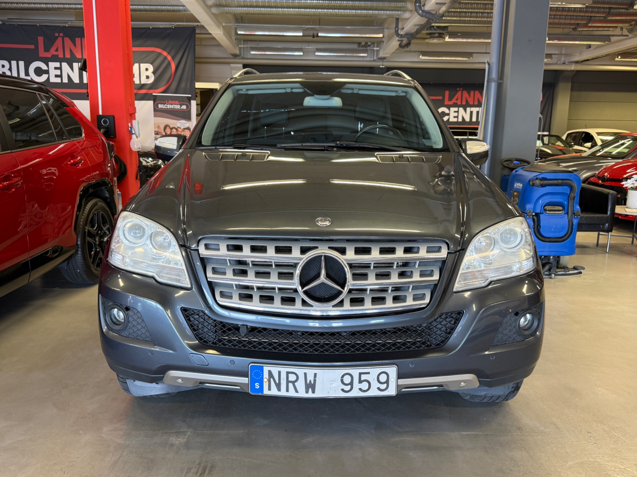 Mercedes-Benz ML 2010, bild 4/44