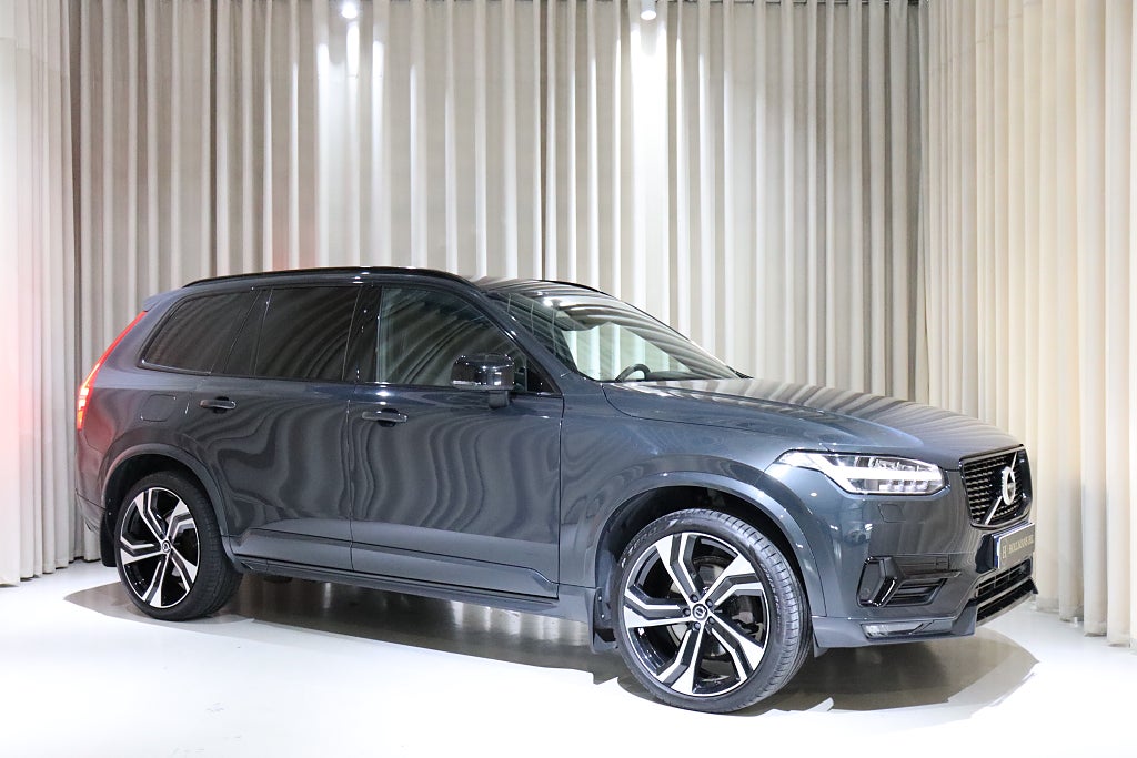Volvo XC90 D5 AWD 235HK R-Design 7-Sits 22 tum HuD Drag