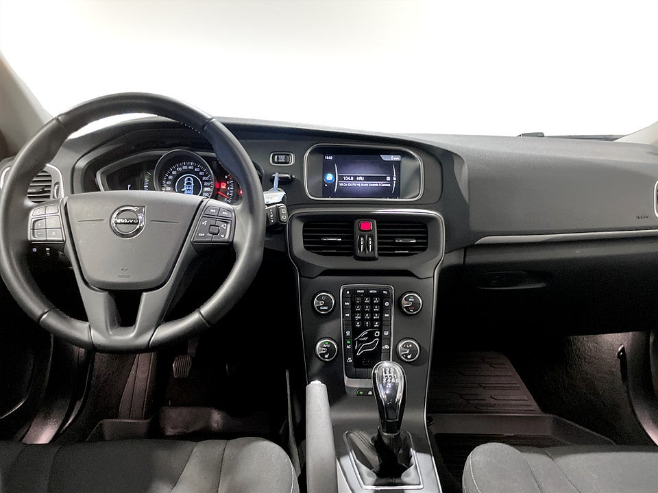 Bild på Volvo V40 Business T3 152hk P-SENSORER