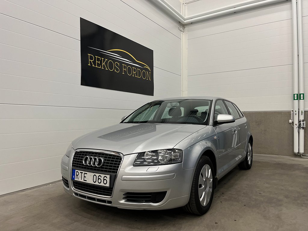 Audi A3 Sportback 1.6 Manuell, 102hk Attraction, Comfort