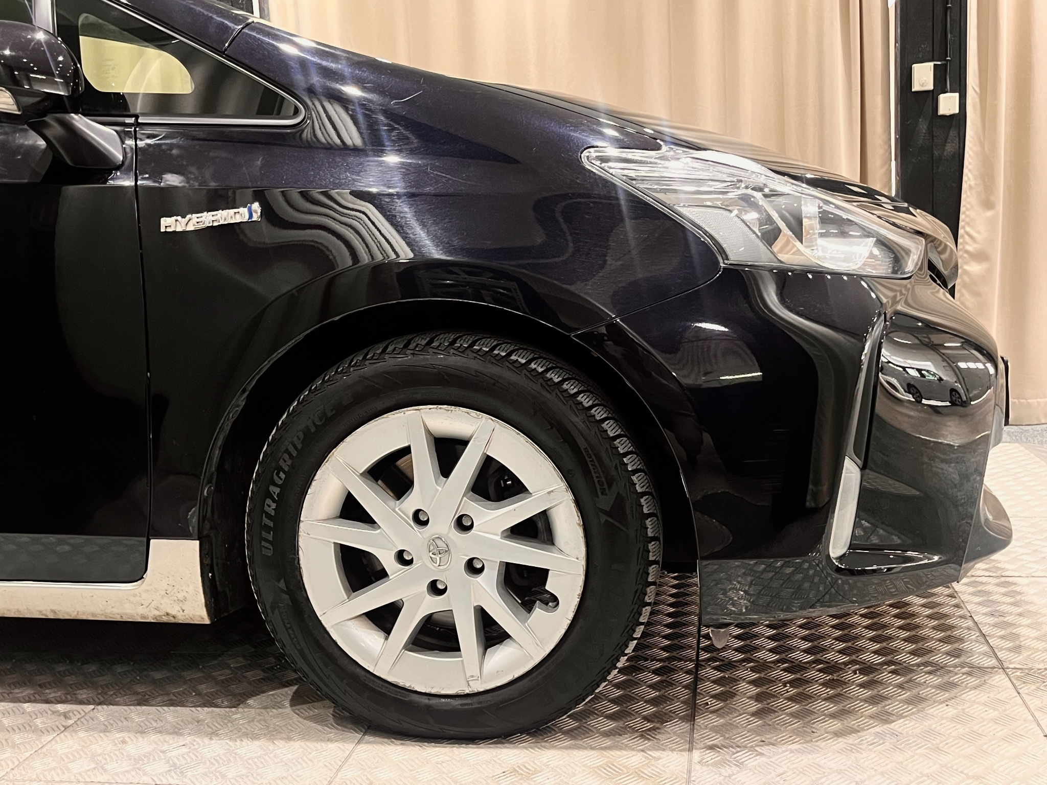 Toyota Prius+ Hybrid CVT Euro 6 2019, bild 4/51
