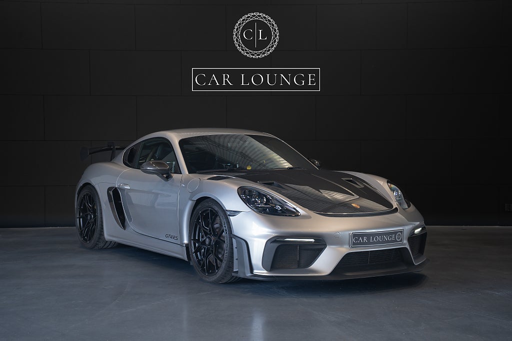 Porsche 718 Cayman GT4 RS \ Weissach \ Utrustad för 404.200kr \