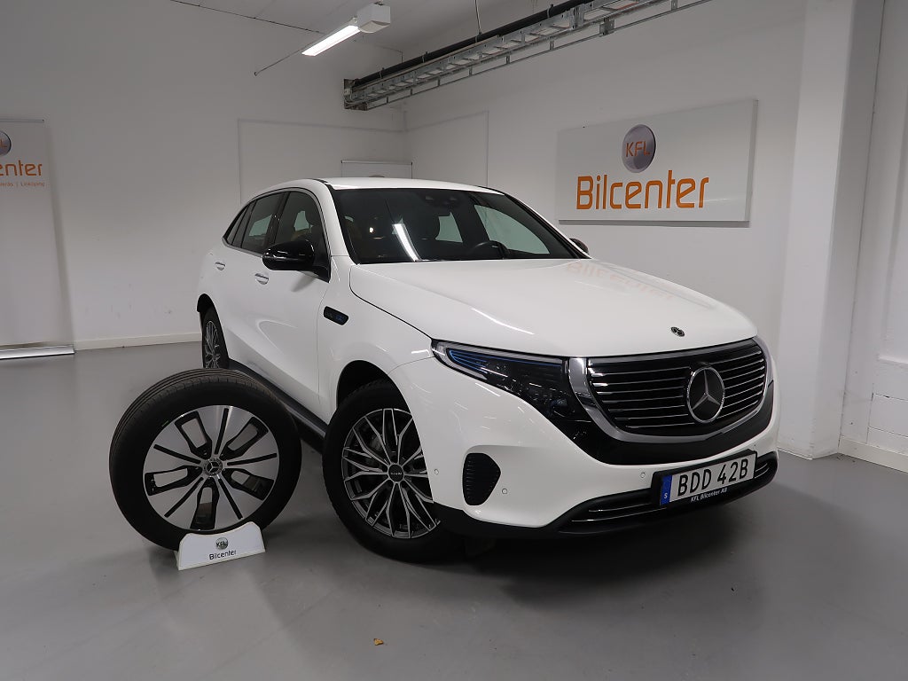 Mercedes-Benz EQC *JANUARIREA* 400 4MATIC V-Däck ingår Drag-Navi-Kamera-Värmare-Ke
