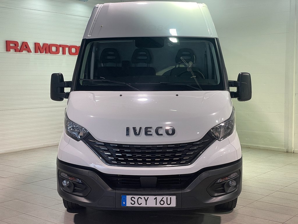 Iveco Daily 35-140 Skåpbil 2.3 JTD Hi-Matic | MOMS | Värmare 2022