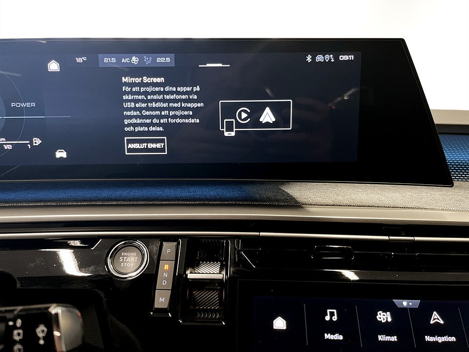 Bild på Peugeot 5008 GT Ultimate Hybrid 145hk Aut 7-SITS ELSTOL B-KAMERA