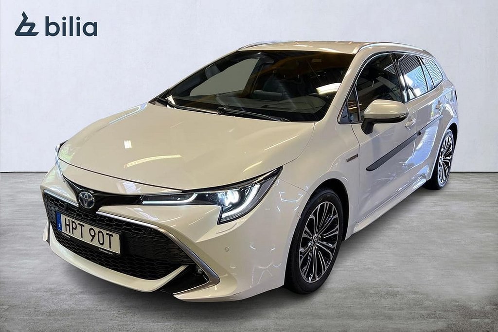 Toyota Corolla Touring Sports Hybrid 1,8 Executive Drag Värmare Approved Used