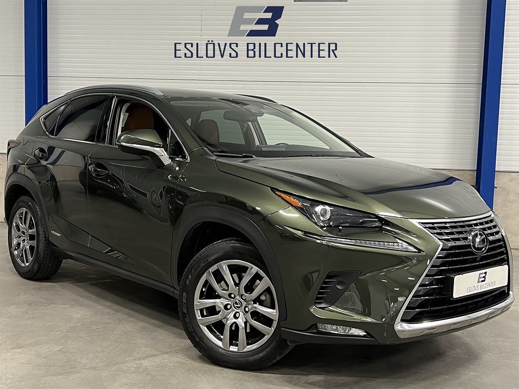 Lexus NX 300h AWD 2.5 197 HK / Executive / Drag / Navi /