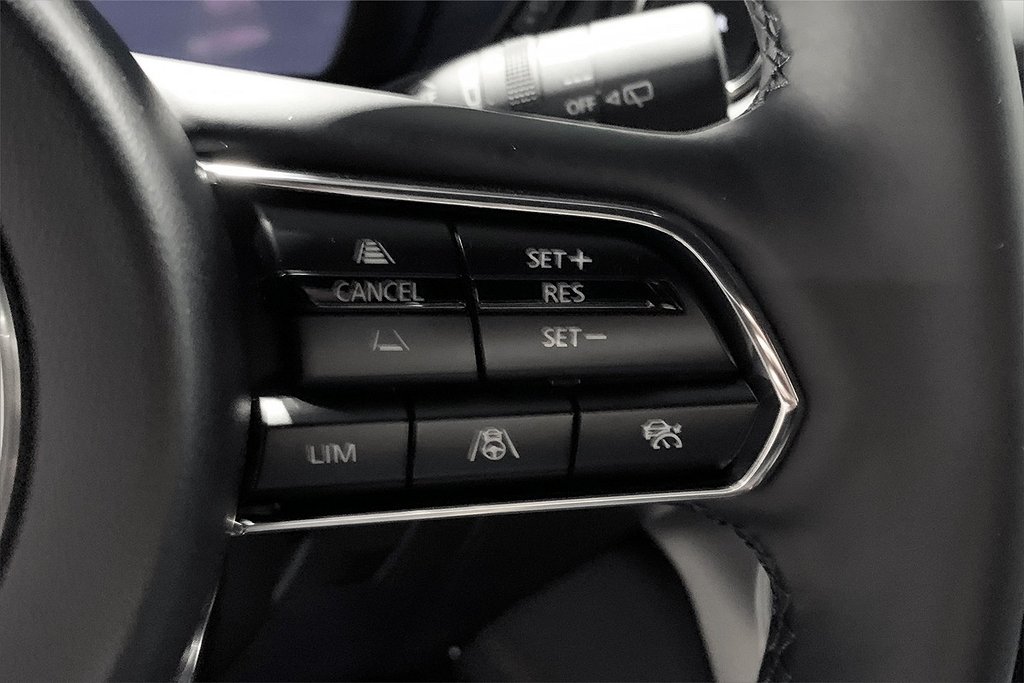 SUV Mazda CX-80 26 av 26