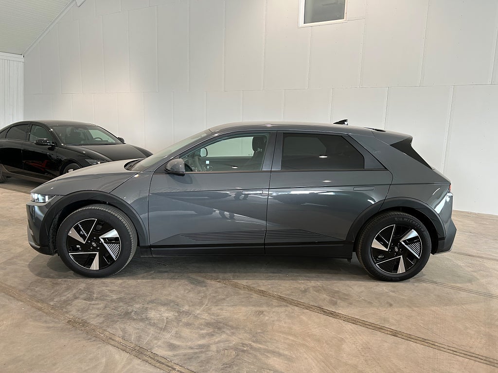 Hyundai IONIQ 5  RWD 63 kWh WLTP440km Helt Ny 2025 Facelift Ränta 3,95%