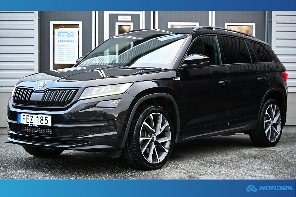 Skoda Kodiaq 2.0 TSI 4x4 Sportline Pano Kamera Värmare Drag Navi 20"