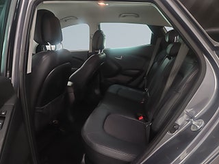 Hyundai ix35 2.0 CRDi 4WD Business Premium S&Vhjul/Mvärm/Kamera/Drag – bild 13