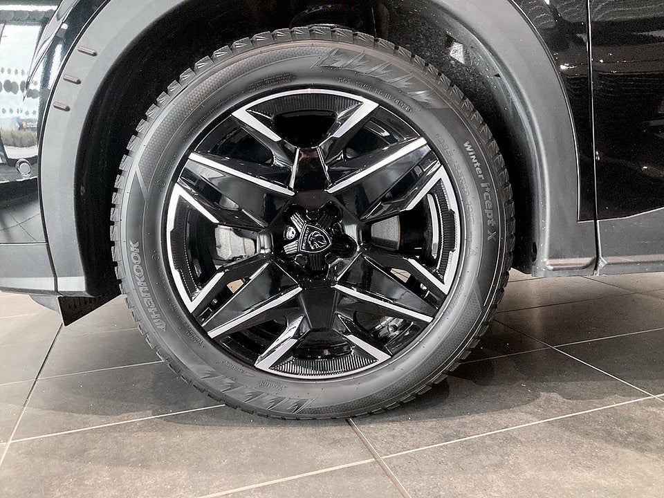 Bild på Peugeot 5008 GT Ultimate 1.2 PT 145hk Aut B-KAMERA MASSAGE ELSTOL