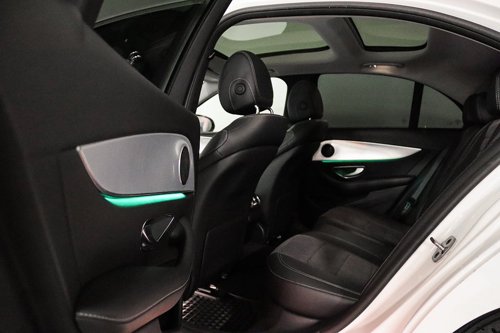 Mercedes-Benz E 200 d Avantgarde Panorama Widescreen Dragkrok