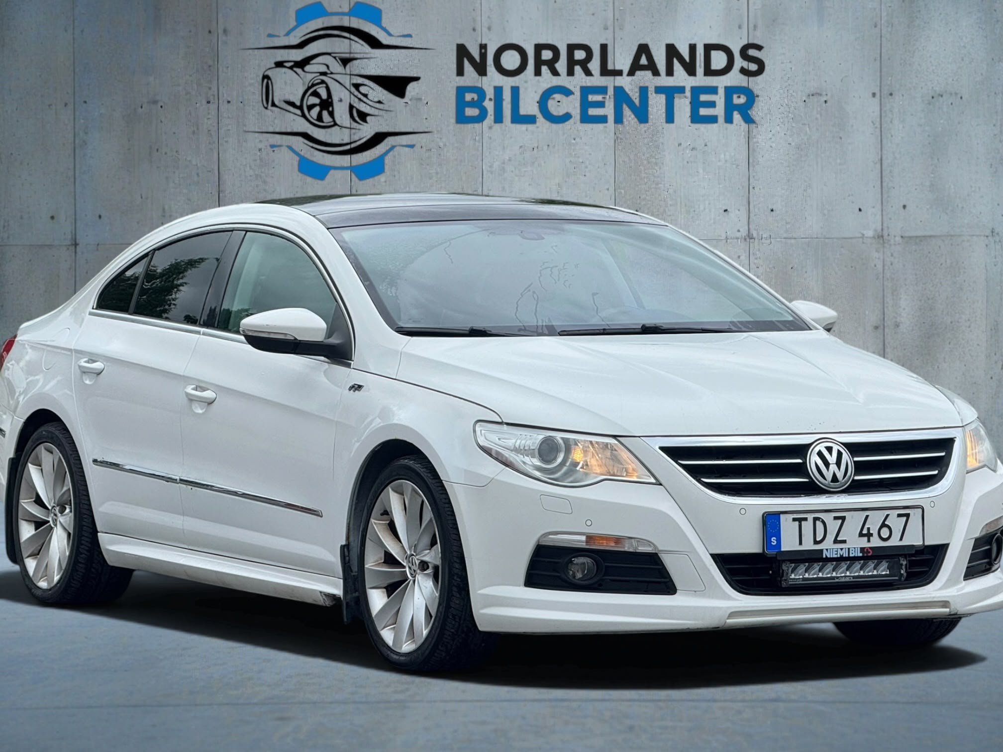 Volkswagen Passat CC 2011, bild 2/37