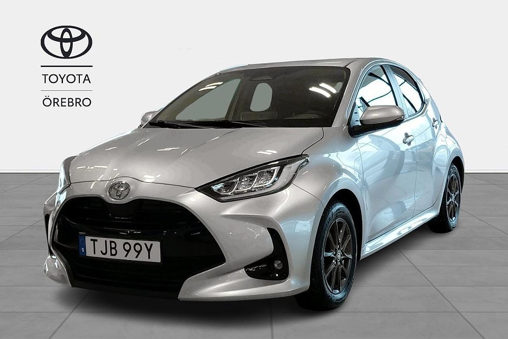 Toyota Yaris Hybrid 115 Active Plus V-hjul