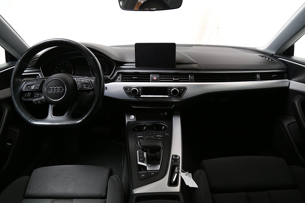 Audi A5 2,0 TFSI MHEV 190hk Sportback Sport Aut Värmare Drag