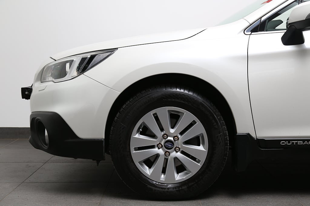 Subaru Outback 2,5i 175hk Ridge AWD Aut Skinn Extraljus Motorv Drag 2017