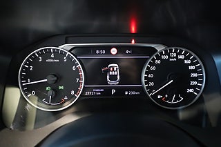 SUV Nissan Qashqai 23 av 25