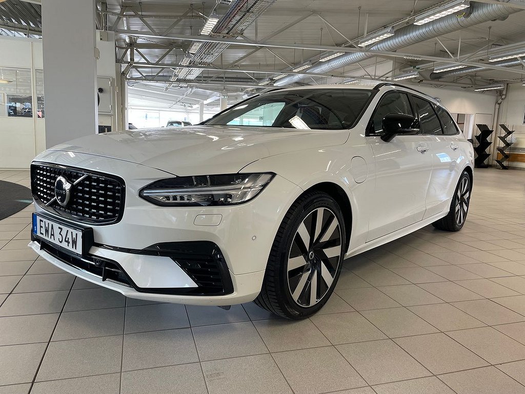 Volvo V90 Recharge T6 Ultimate Dark