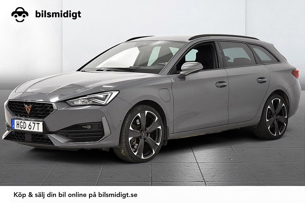 Cupra Leon ST e-Hybrid Drag Cockpit Kamera PDC Rattvärme 245hk