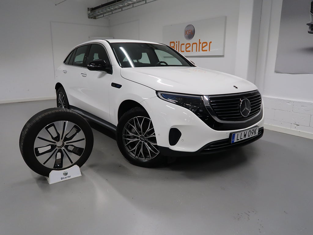 Mercedes-Benz EQC *3,99% RÄNTA* 400 4MATIC V-Däck ingår Drag-Navi-Kamera-