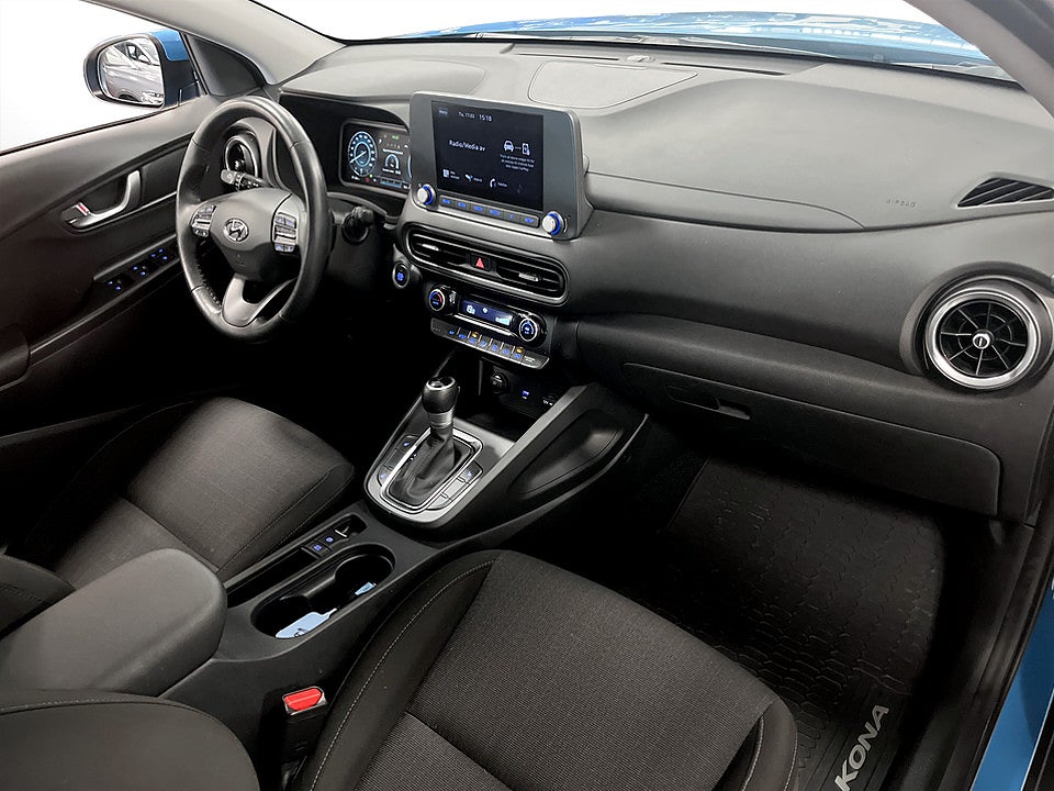Bild på Hyundai Kona Essential Hybrid 141hk Aut B-KAMERA CARPLAY