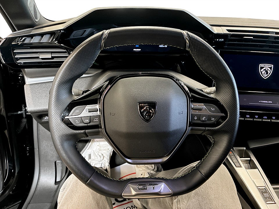 Bild på Peugeot 408 GT 1.2 PT 130hk Aut B-KAMERA NAVI