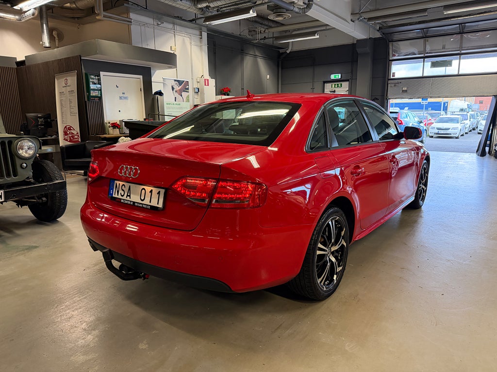 Audi A4 2010 - miniatyr 5