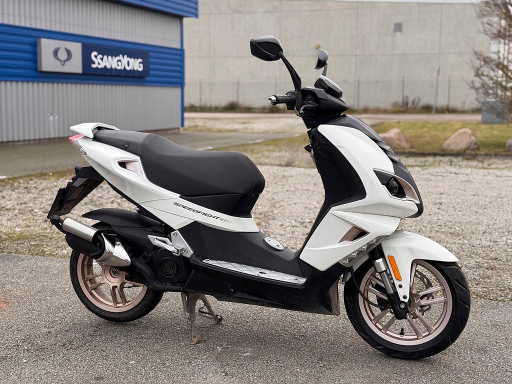 Peugeot Speedfight 4 PURE WHITE - 2T 