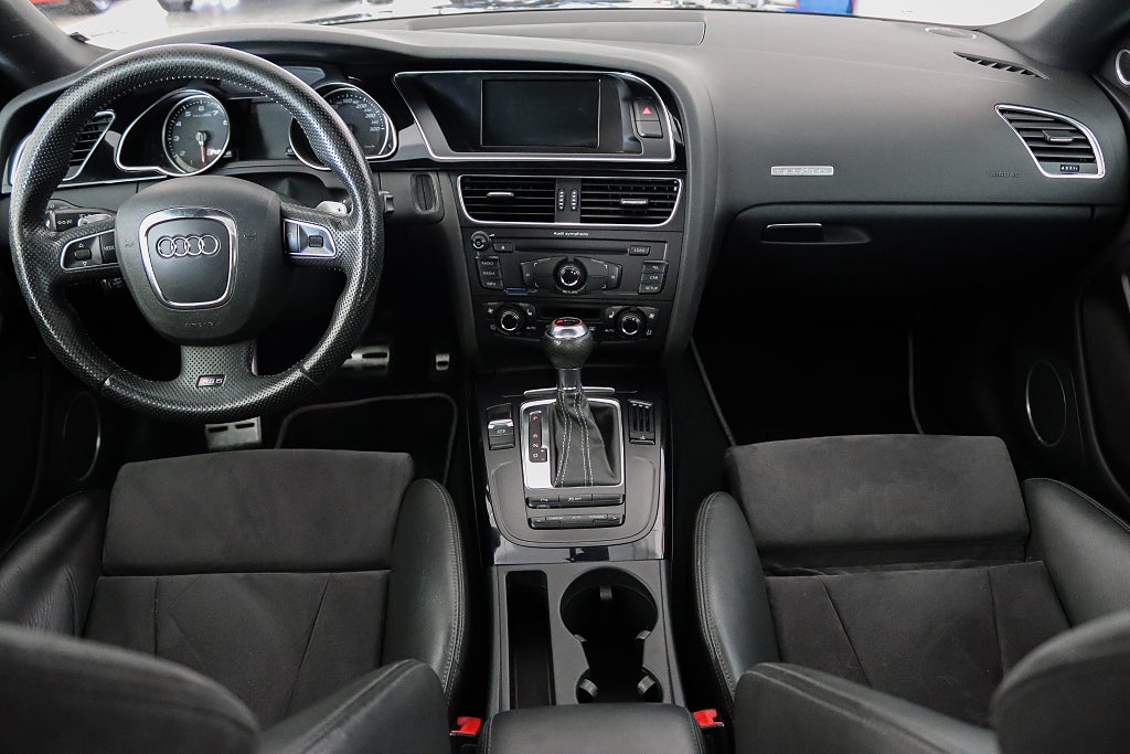 Audi RS5 Coupé 4.2 V8 Quattro B&O Taklucka Sportavgas SVSåld