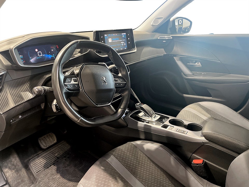 Bild på Peugeot 2008 ALLURE 1.2 PT 130hk AUT 