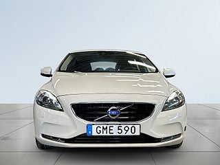 Volvo V40 D2 Powershift M-värm/P-värma/High Performnce system/S&V – bild 2