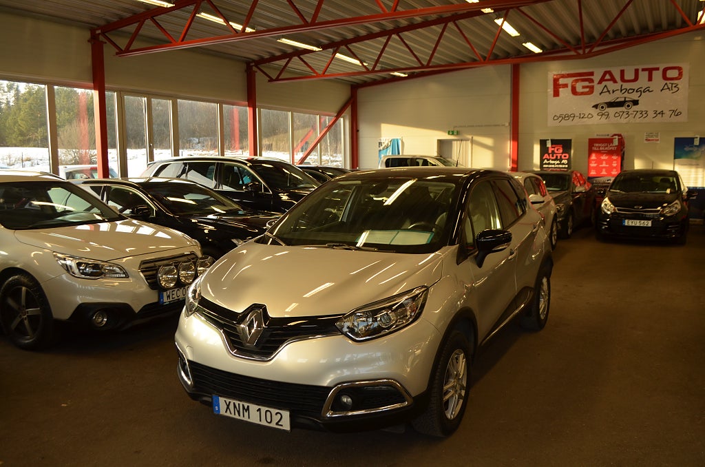 Renault Captur TCe 90 hk Dynamique Nybesiktigad Euro 6