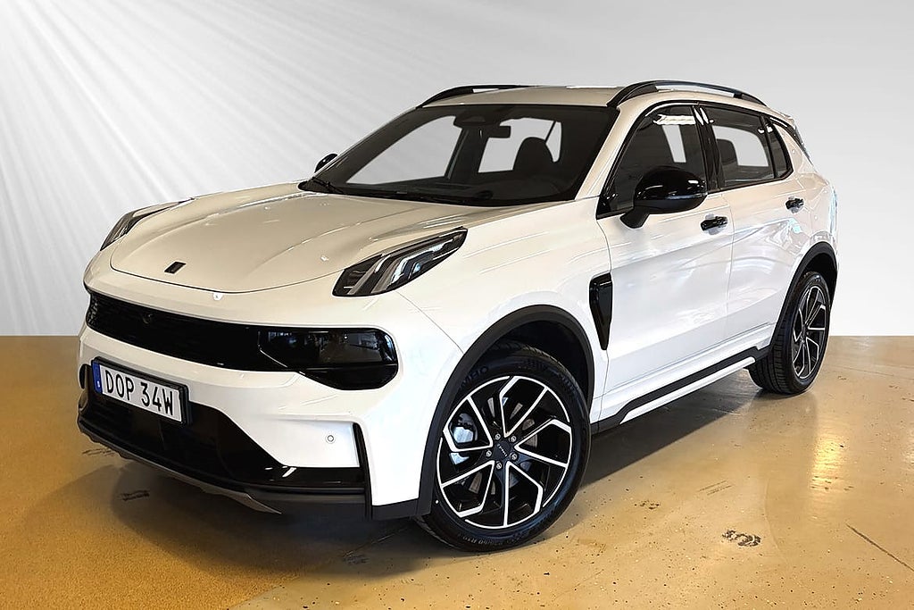 Lynk & Co 01 Core PHEV