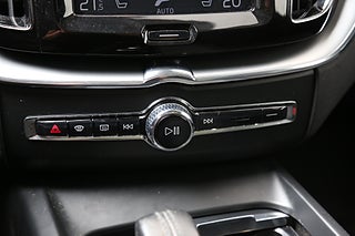 SUV Volvo XC60 20 av 31