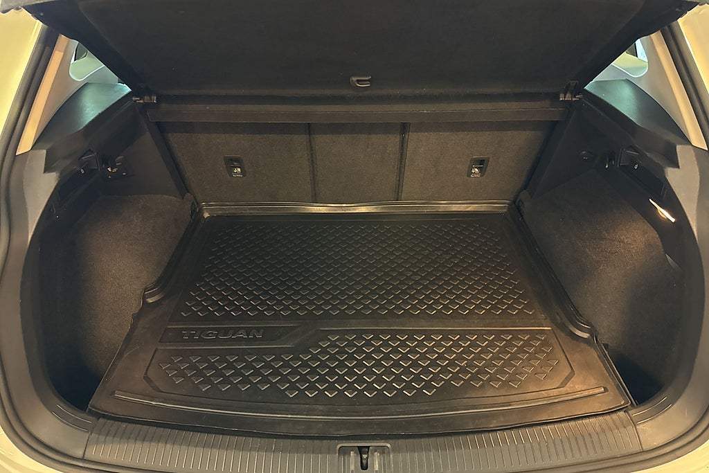 Volkswagen Tiguan 2.0 TDI DPF SCR 4Motion GT Skinn Dynaudio Drag Kamera  miniatyr 20
