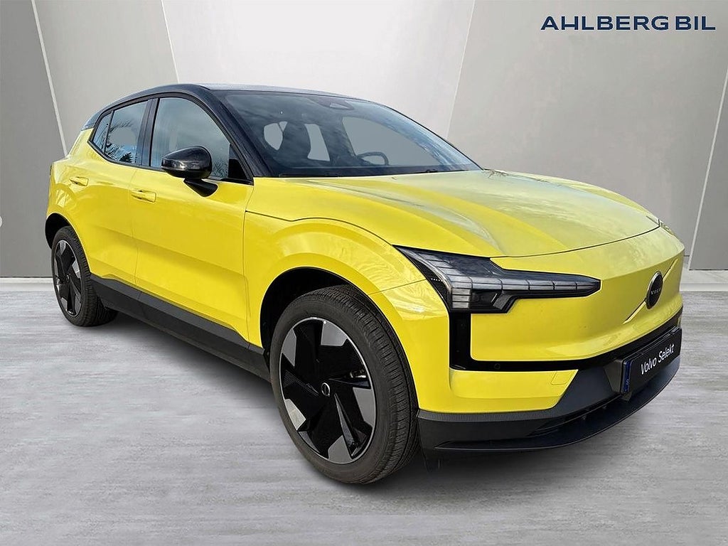 Volvo EX30 Single Motor Extended Range Plus, Parkeringskamera Bak, HarmanKa