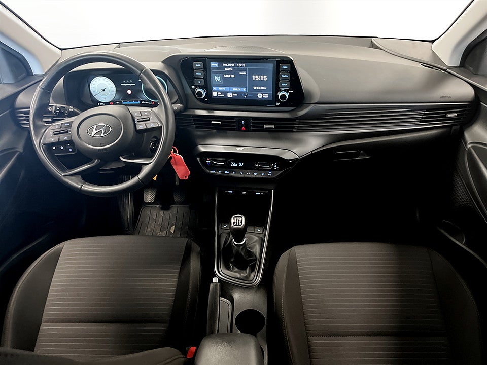 Bild på Hyundai i20 Essential 1.2 MPi 84hk B-KAMERA CARPLAY