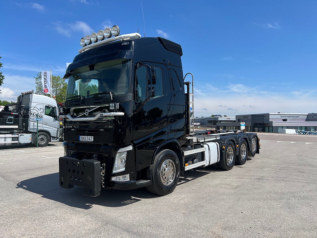 Volvo FH13 500 8x4*4 Tridem Lastväxlare Fullt Plogutrustad