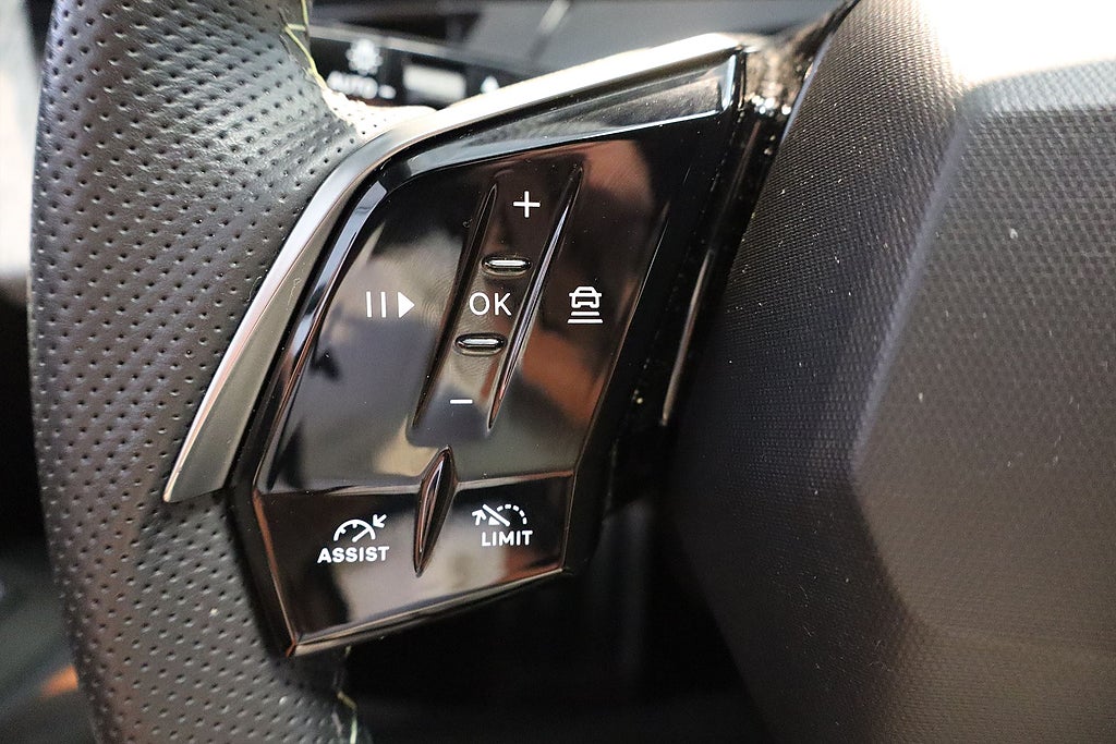 Bild på Peugeot 3008 GT Hybrid 136hk Aut - B-KAMERA,CARPLAY,NAV