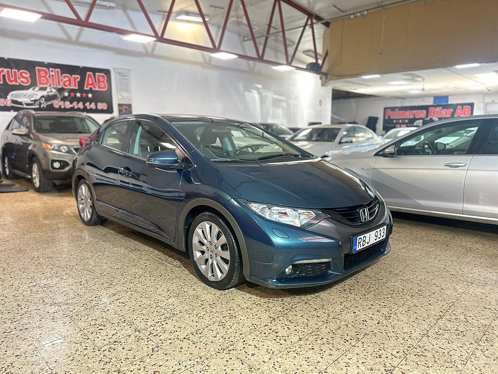Honda Civic 1.6 i-DTEC Sport En Ägare Ny Besiktigad & Ny Servad 