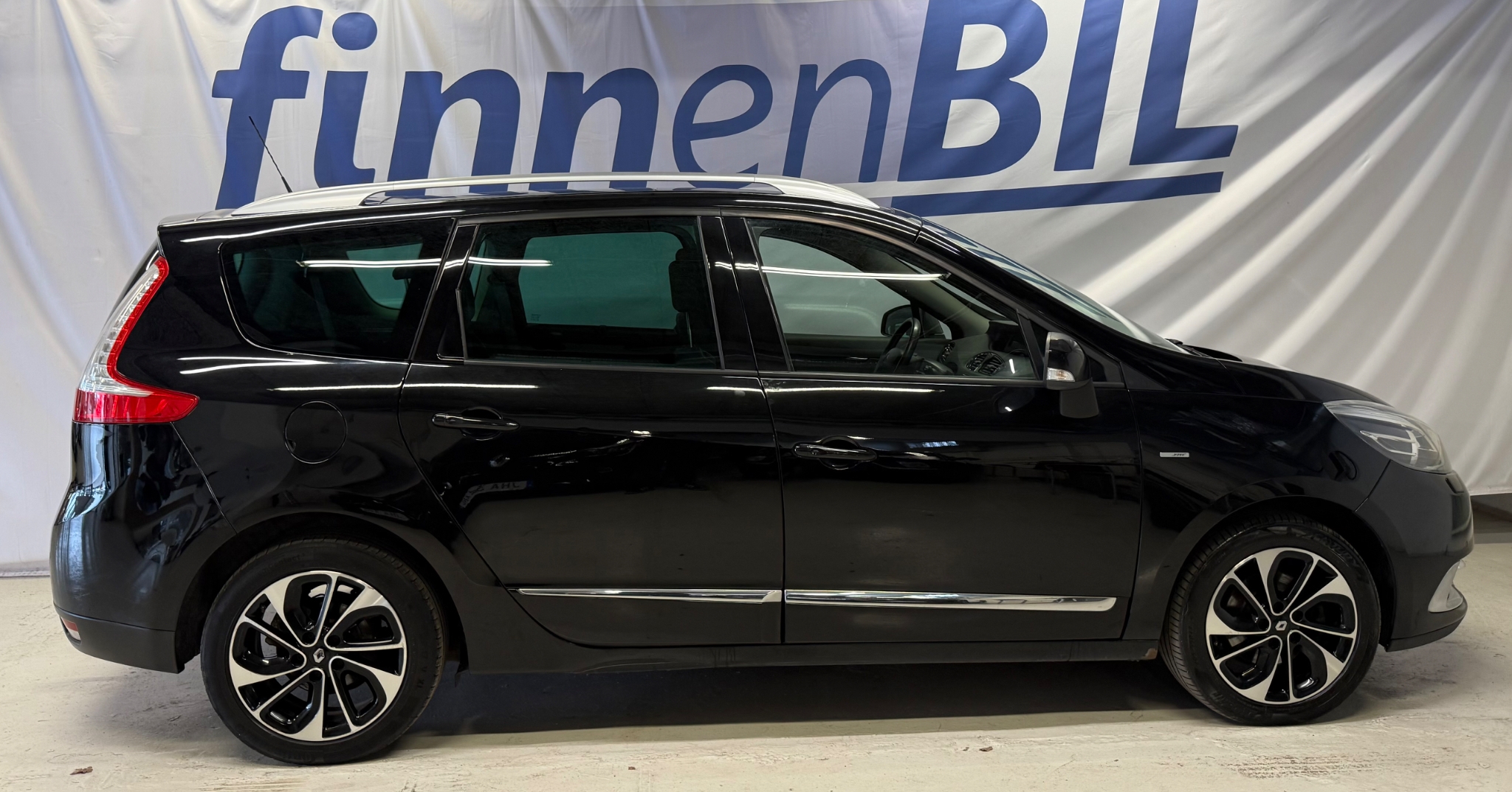 Renault Grand Scenic 1.6 dCi 2017, bild 4/35