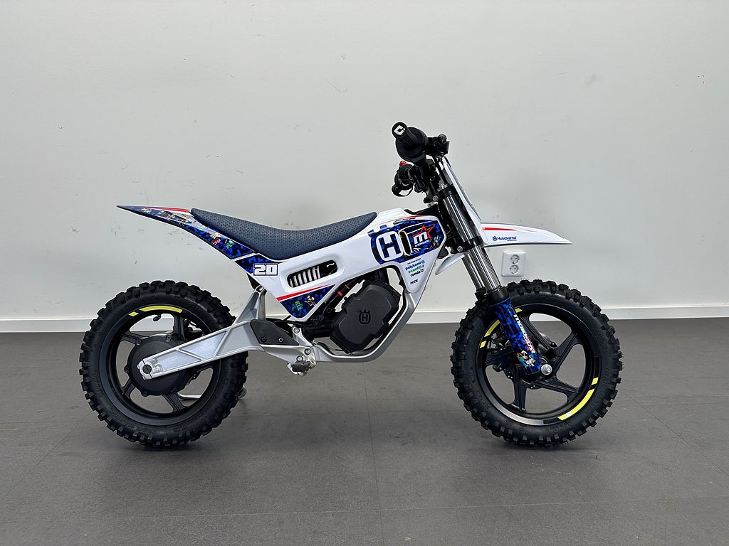Husqvarna EE-2 Perfekt nybörjar cross på el. 36mån Räntefritt 