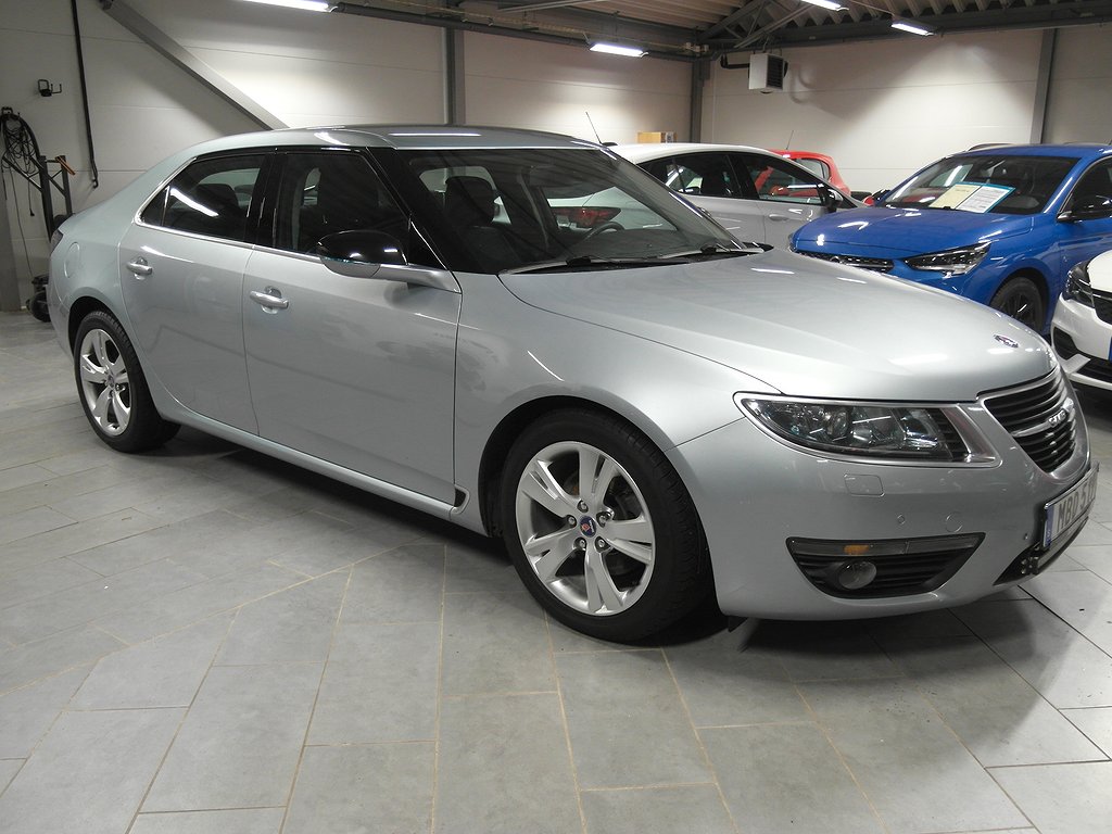 Saab 9-5 Linear SportSedan 2.0 TiD4 160hk AT6 - Bör ses ! 